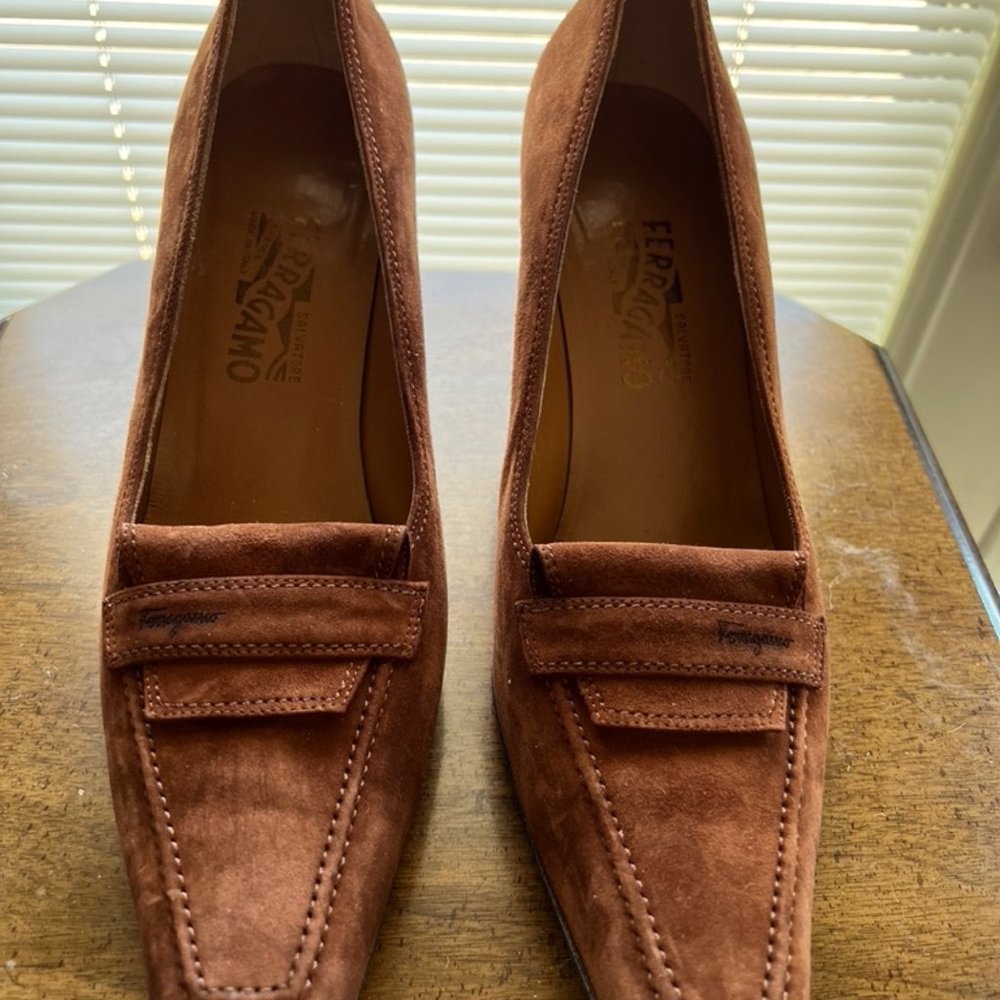 Ladies Ferragamo High Heels